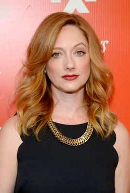 Judy-greer-at-it-s-always-sunny-in-philadelphia-and-the-league-premiere-in-hollywood 2