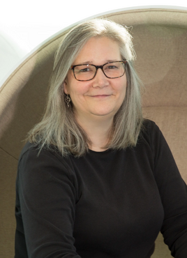 Amy Hennig