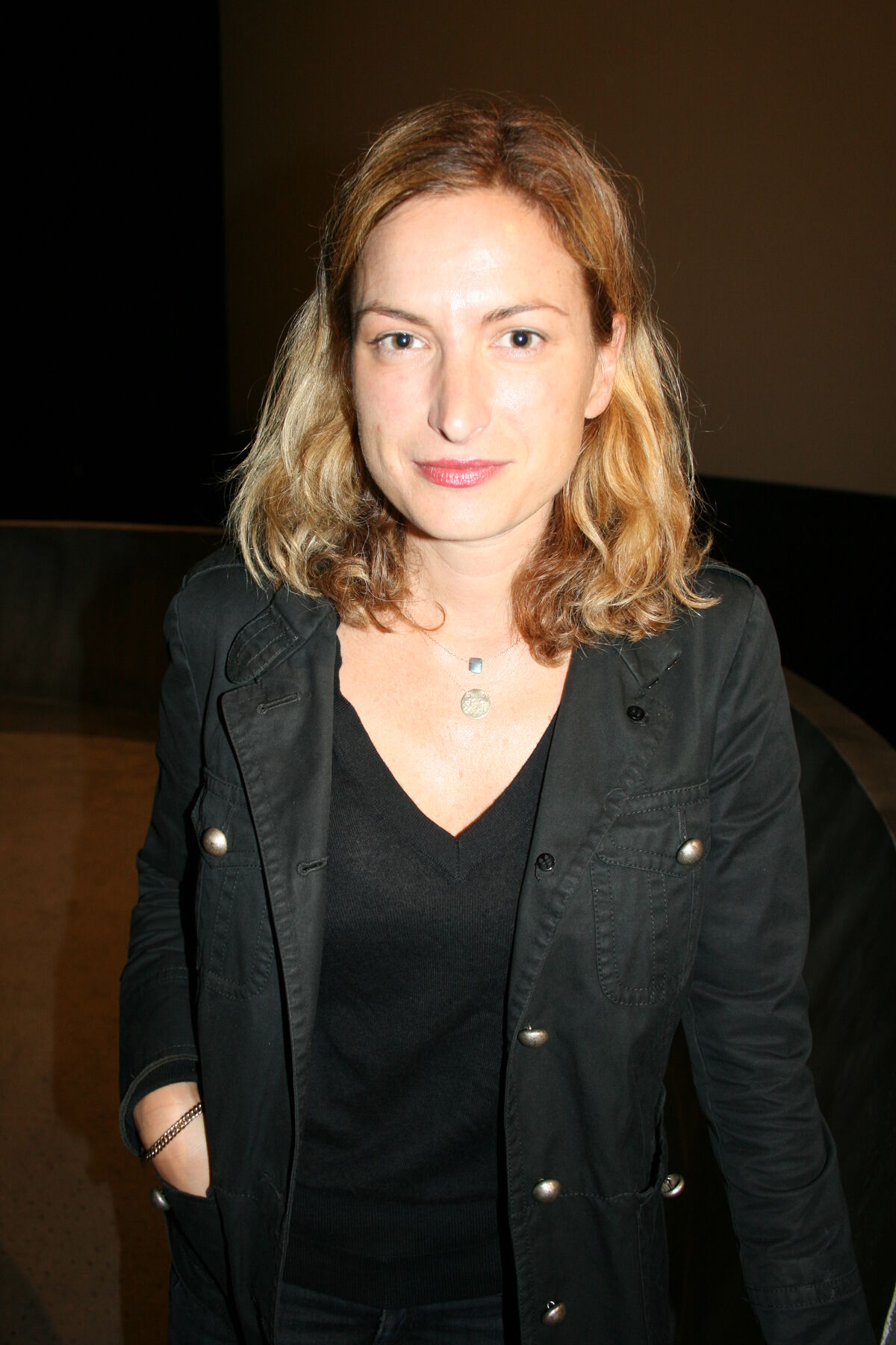 Zoe Cassavetes | Uncoupled Wiki | Fandom