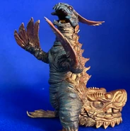 Two-headed Monster, Shachiho Kong