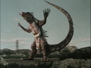 Giant Lizard(Changeman).jpeg (152 KB) Giant Lizard