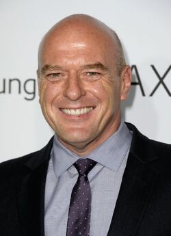 Dean Norris teases high body count in Under the Dome season 2 - CBS News