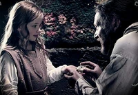 Lily Sheen as young Selene in Underworld: Evolution.