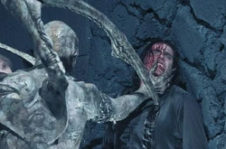 Marcus prepares to kill Kraven.