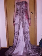 Ameliadress.jpg (37 kB) El vestido usado por Amelia en Underworld.