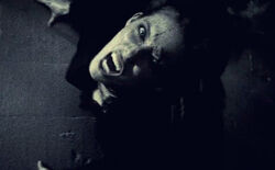 Underworld - Awakening (2012).mp4 snapshot 00.03.31 -2017.06.14 01.11.16-