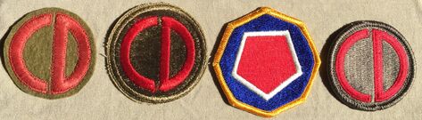 Insignia de la manga del hombro: La insignia de la manga del hombro fue aprobada originalmente para la 85th Infantry Division el 24 de diciembre de 1918. Fue cancelada y se aprobó un nuevo diseño para la 85th Infantry Division (Training) el 29 de junio de 1970 (Pentágono dentro del octágono).