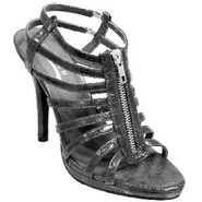 Irvine 09 shoe2.jpg (67 KB)