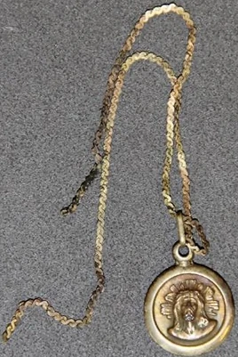 Chaves pendant
