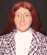 404UFOR LARGE.jpg (78 KB) Clay rendering by Joyce Nagy