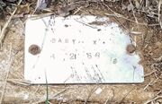 Baby x grave