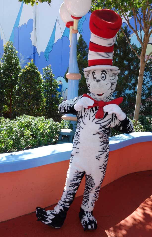 cat in the hat characters costumes