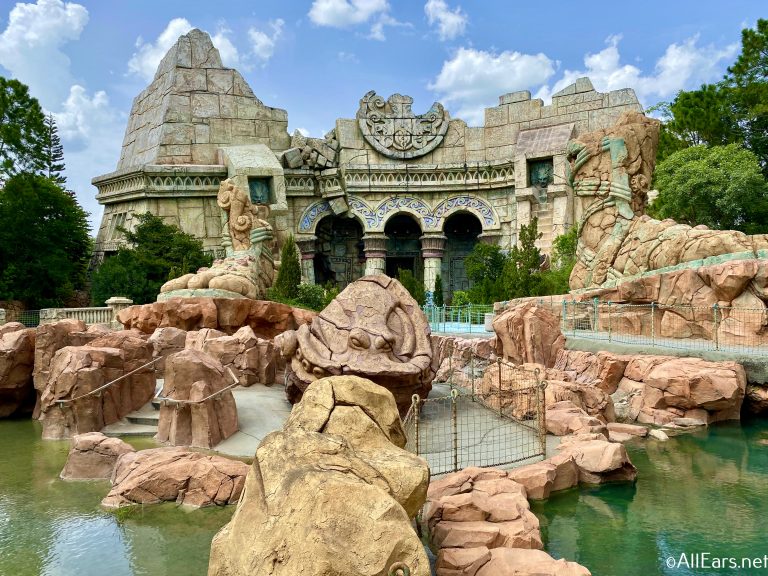 Lost Continent (location), Universal Parks and Resorts Wiki