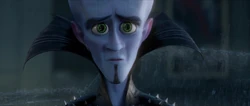 Megamind is broken up with Roxanne after his identity is exposed.