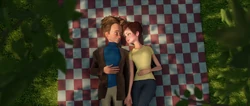 Megamind disguised as Bernard dating Roxanne.