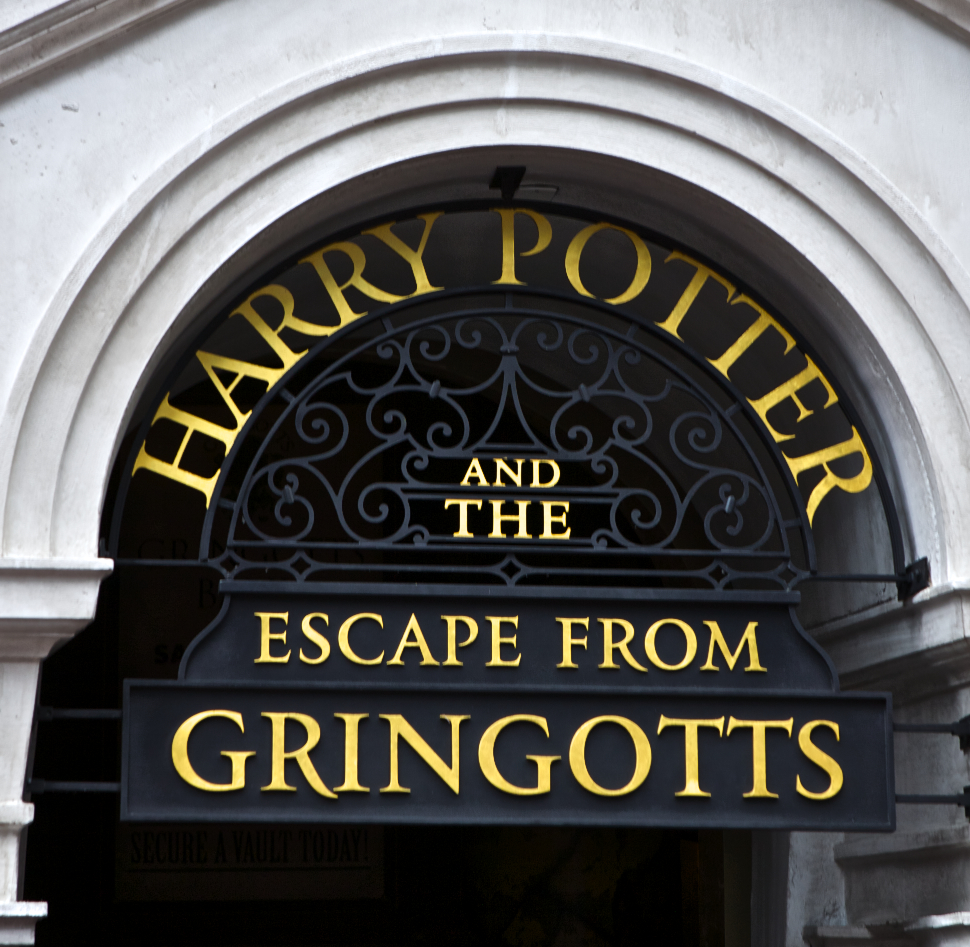 Harry Potter and the Escape from Gringotts Universal Studios