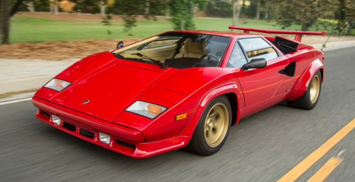 Lamborghini Countach 5000 Quattrovalvole | Universe of Smash Bros