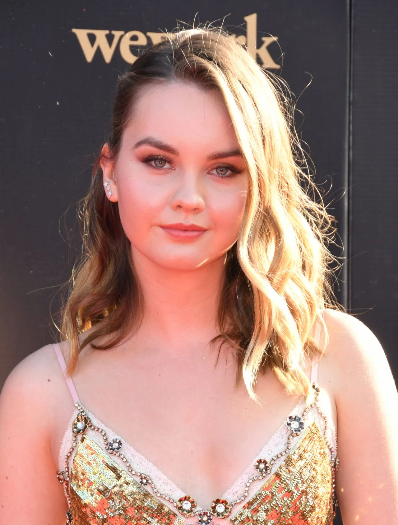 Liana Liberato | Wiki Universo ReyNández | Fandom, image size:1280x1688