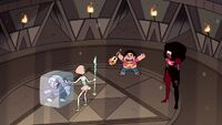 Steven se Pone Serio-2014-08-18-11h48m35s185