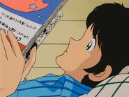 Tatsuya Uesugi read UY comic book in The Touch (episode 16)
