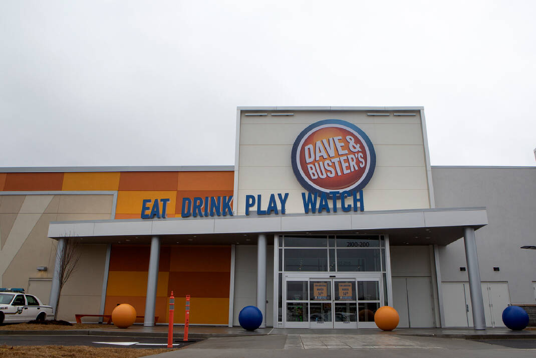 Dave & Buster's :  Official Travel Source