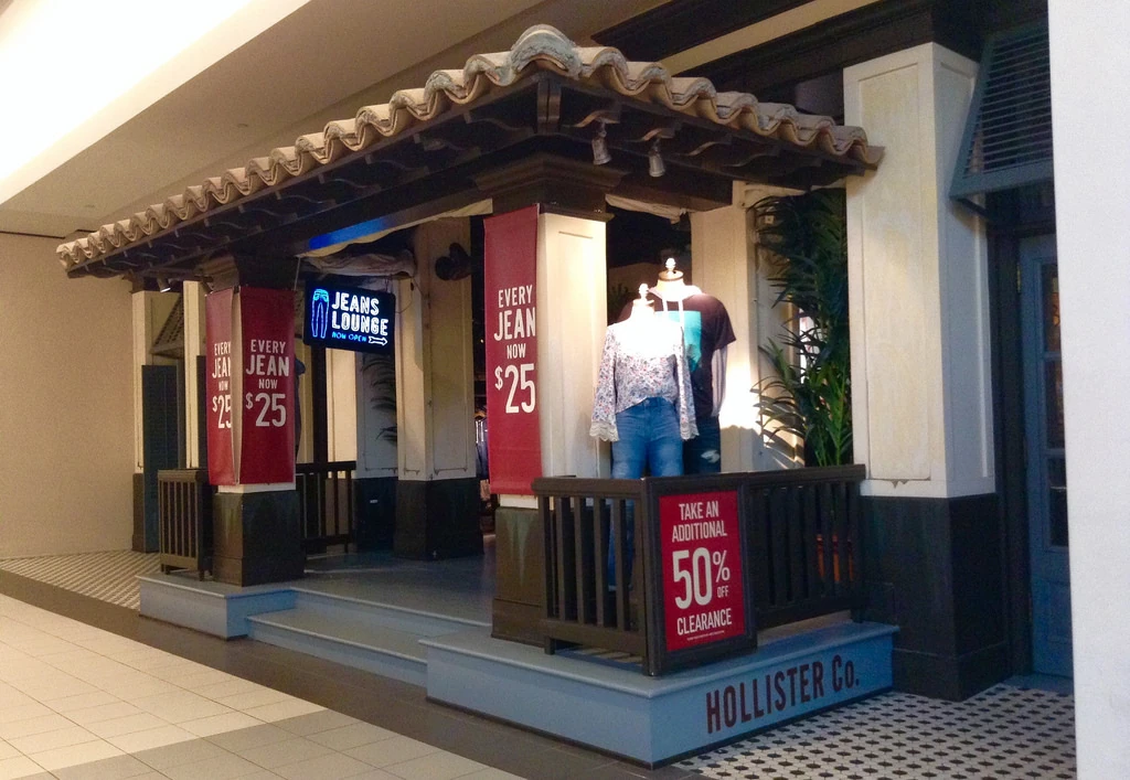 hollister co stores - Main Image