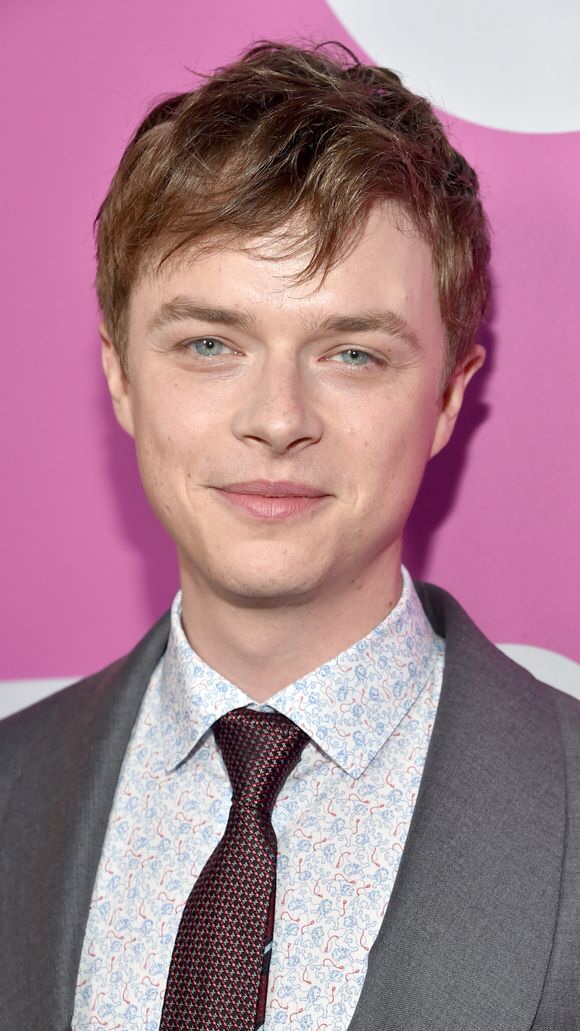 Dane DeHaan Valerian and the City of a Thousand Planets Wiki Fandom