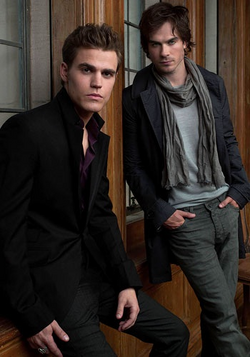 Stefan e Damon Salvatore