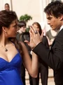 Damon e Elena dançando