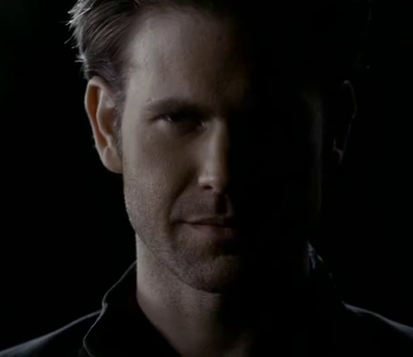 Vampiro Original APRIMORADO VS Vampiro Original ATUALIZADO - QUEM VENCE ?  ALARIC VS LUCIEN 