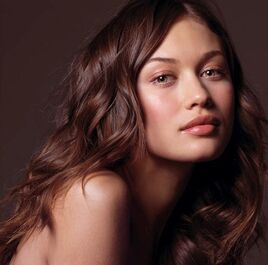 Olga Kurylenko 01