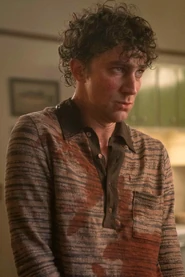 IWTV-SE2-E05-Promo-Dont-Be-Afraid-Just-Start-the-Tape-21-Young-Daniel.jpg (487 KB)