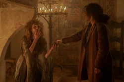 Claudia offers her blood to Daciana