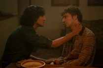 IWTV-SE2-E05-Promo-Dont-Be-Afraid-Just-Start-the-Tape-18-Young-Daniel-Armand.jpg (532 KB)