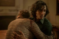 IWTV-SE2-E05-Promo-Dont-Be-Afraid-Just-Start-the-Tape-15-Young-Daniel-Armand.jpg (727 KB)