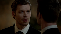 TO214-097-Klaus~Elijah