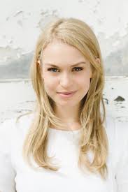 Penelope Mitchell - Wikipedia