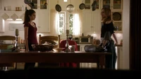 TVD213-015-Elena-Jenna.png (2.44 MB)