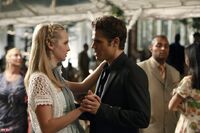 1x04 Family Ties-Caroline-Stefan-05