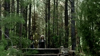 TVD205-107-Elena-Caroline.png (3.69 MB)