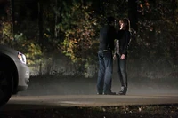 2x12 The Descent~Damon-Jessica.jpg (22 KB)