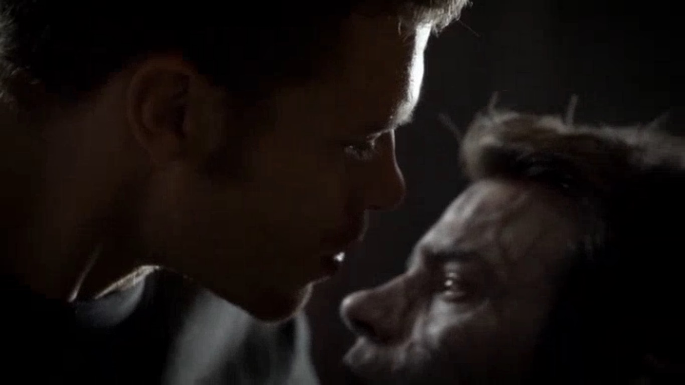 The Originals 2x02 Klaus undaggers Kol (Flashback Elijah, Klaus & Kol) on  Make a GIF