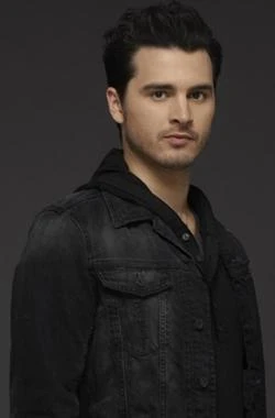 Lorenzo St John Galerie Vampire Diaries Wiki Fandom