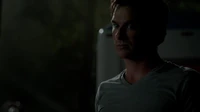 7X04-108-Damon.jpg (37 KB)