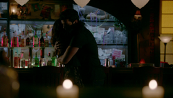 TO411-095~Davina~Josh.png