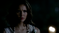 TVD320-082-Elena~Alaric~Esther