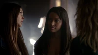 TVD408-176-Elena-Bonnie~Caroline.png (2.2 MB)