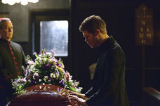 Klaus-funeral-scene