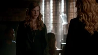 7X07-53-Valerie.jpg (55 KB)