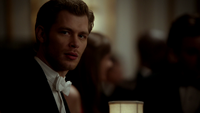 TVD314-053-The Mikaelson's Ball-Klaus~Caroline